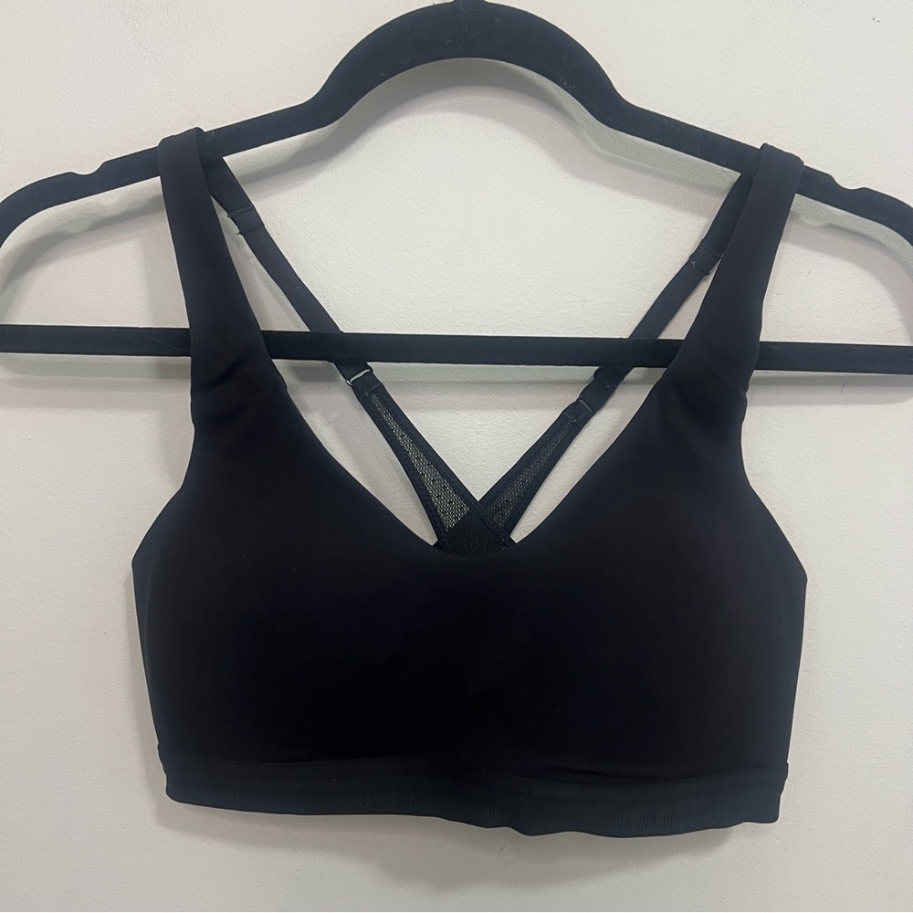 Black Seamless Strappy Crossback Sports Bra Intimates Athleisure Workout Yoga